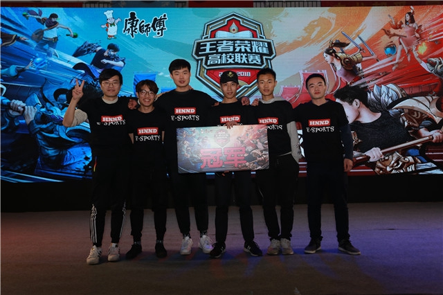 高位逼抢中 高位逼抢中