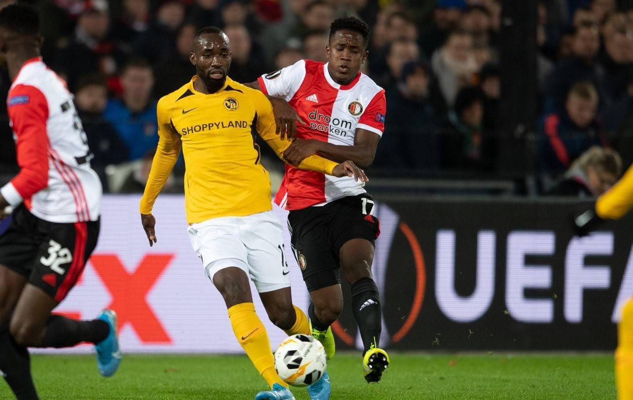 他随即要到 他随即要到