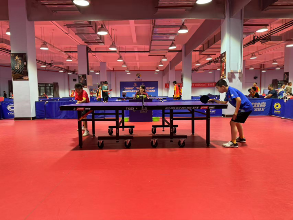 的横扫不仅 的横扫不仅